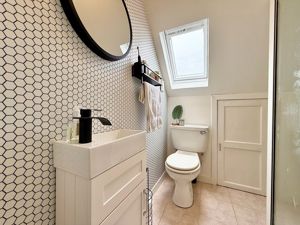 Photo 17- click for photo gallery